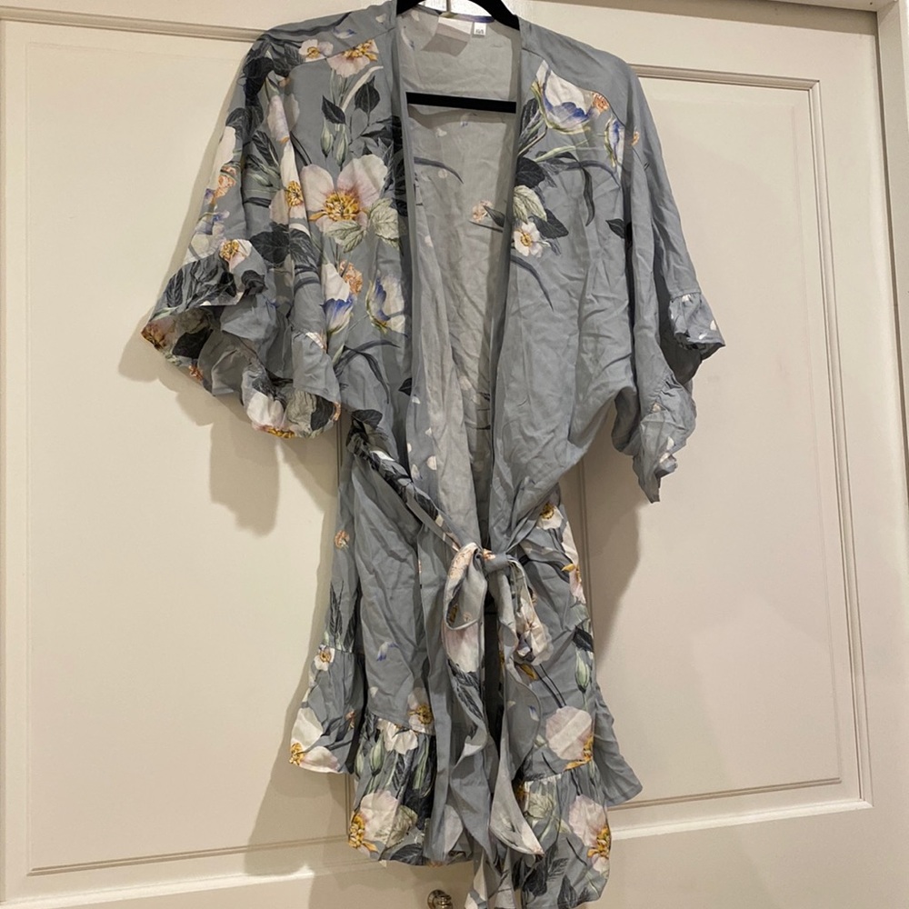 XS/S Plum Pretty Sugar Lovestoned Flutter Robe